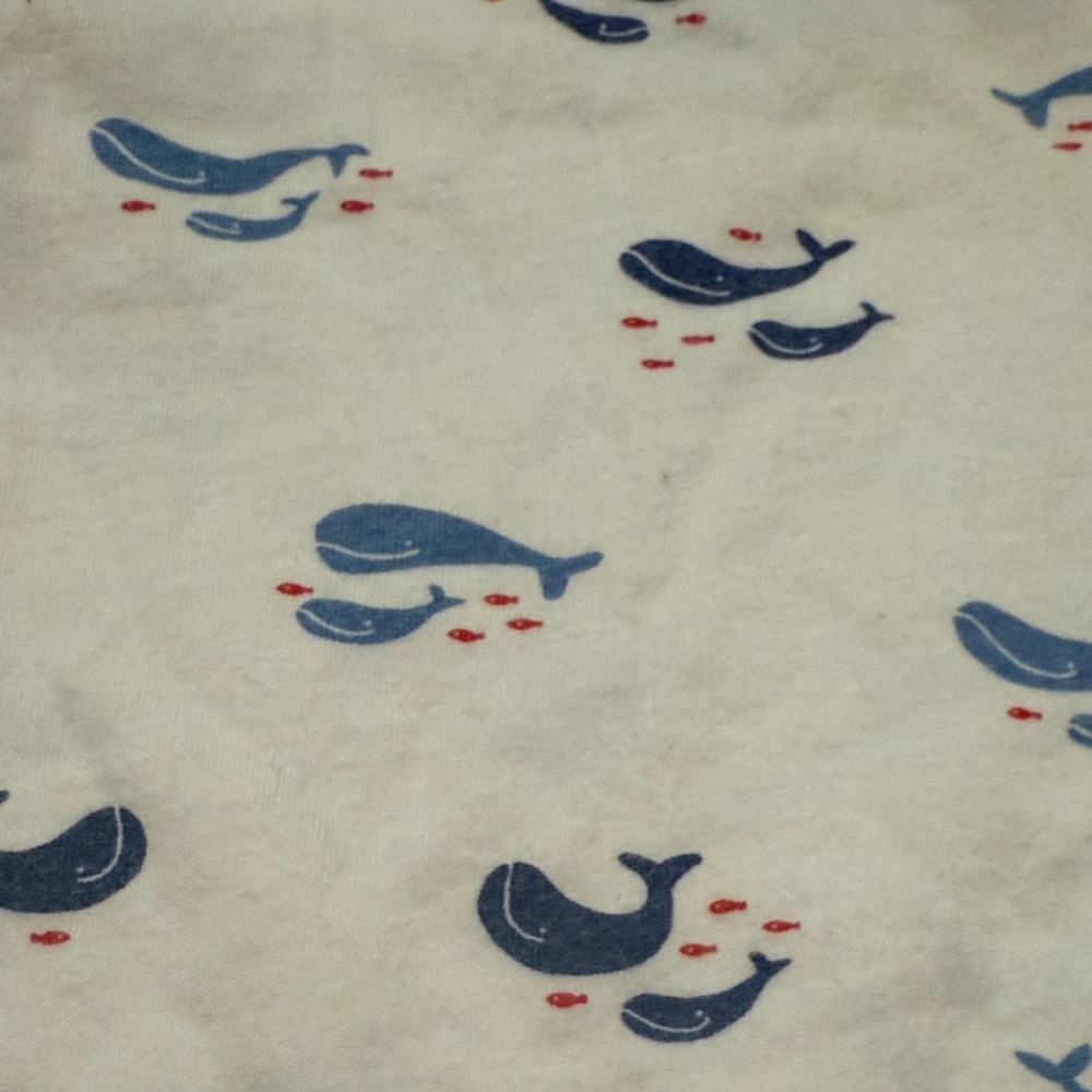 Baby Boden Shorts Romper with whales - Picture 2 of 6